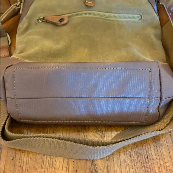 TSD Brand Canvas & Leather Crossbody Bag Olive/Brown, Earth & Style Collection - Picture 6 of 10